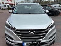 Usado Hyundai Tucson 177 HP (130 kW) 2017 Prateado SUV