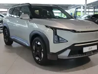 Neu Kia EV5 Air 160 kW (218 PS) 2026 Silber SUV