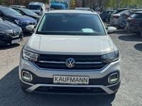 Usado VW T-Cross Move 110 CV (80 kW) 2023 Gris SUV