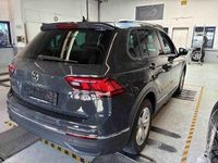 Gebraucht VW Tiguan Active 150 PS (110 kW) 2022 Uranograu SUV