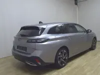 Gebraucht Peugeot 308 Allure 131 PS (96 kW) 2023 Grau Kombi