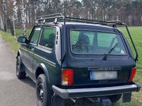 Gebraucht Lada niva 83 PS (61 kW) 2014 Grün SUV