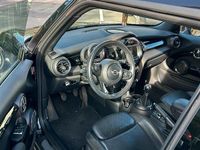 Gebraucht Mini Cooper 136 PS (100 kW) 2016 Schwarz Kleinwagen