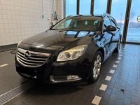 Gebraucht Opel Insignia Edition 160 PS (117 kW) 2009 Schwarz Kombi