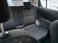 Gebraucht Daihatsu Cuore 69 PS (50 kW) 2007 Silber Kleinwagen