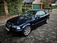 Gebraucht BMW 325 Cabriolet 192 PS (141 kW) 2001 Blau Cabrio
