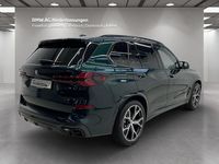 Gebraucht BMW X5 M Sport 530 PS (389 kW) 2024 Gold SUV