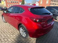 Gebraucht Mazda 3 Exclusive 120 PS (88 kW) 2017 Rot Limousine