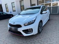 Gebraucht Kia Ceed GT GT 204 PS (150 kW) 2016 Weiß Limousine