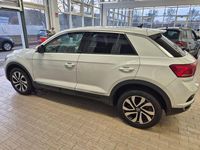 Gebraucht VW T-Roc Active 110 PS (80 kW) 2021 Weiß SUV