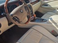 Gebraucht Jaguar XJ8 Sovereign 298 PS (219 kW) 2006 Rot Limousine
