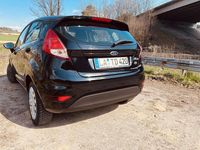 Gebraucht Ford Fiesta Trend 82 PS (60 kW) 2016 Limousine