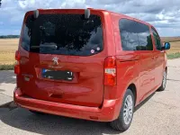 Gebraucht Peugeot Traveller Active 150 PS (110 kW) 2017 Rot Van / Kleinbus