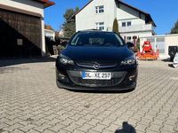 Gebraucht Opel Astra Exklusiv 140 PS (102 kW) 2015 Schwarz Kombi