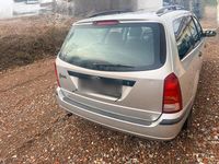 Gebraucht Ford Focus 75 PS (55 kW) 2004 Silber Kombi