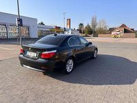 Second-hand BMW 523 190 CP (139 kW) 2009 Negru Berlinǎ