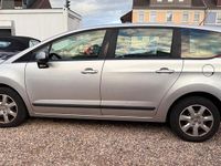 Gebraucht Peugeot 5008 120 PS (88 kW) 2010 Silber Van / Kleinbus