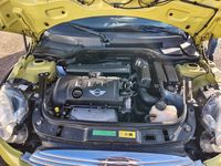 Gebraucht Mini Cooper Cabriolet 122 PS (89 kW) 2010 Gelb Cabrio