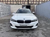 Gebraucht BMW 320 Efficient Dynamics 190 PS (139 kW) 2023 Weiß Kombi