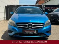 Gebraucht Mercedes A180 109 PS (80 kW) 2012 Blau Kleinwagen