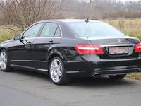 Gebraucht Mercedes E220 Sport 204 PS (150 kW) 2012 Schwarz Limousine