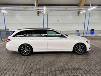 Gebraucht Mercedes E200 184 PS (135 kW) 2018 Weiß Kombi