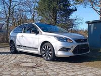 Gebraucht Ford Focus Titanium 115 PS (84 kW) 2010 Silber Limousine