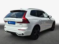 Gebraucht Volvo XC60 Plus 250 PS (183 kW) 2025 Crystal white / metallic SUV