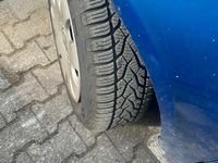 Gebraucht VW Golf V 140 PS (102 kW) 2004 Blau Kleinwagen