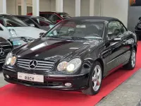 Gebraucht Mercedes CLK320 Elegance 218 PS (160 kW) 2003 Schwarz Cabrio