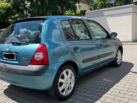 Gebraucht Renault Clio II Dynamique 75 PS (55 kW) 2002 Blau Kleinwagen