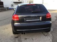 Gebraucht Audi A3 Ambition 140 PS (102 kW) 2009 Grau Limousine