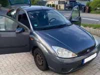 Gebraucht Ford Focus Ambiente 101 PS (74 kW) 2004 Grau Coupé