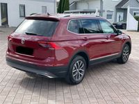 gebraucht VW Tiguan Allspace 2.0 TDI DSG 4MOTION 7-Sitzer