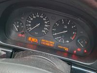 Gebraucht BMW 523 170 PS (125 kW) 1997 Silber Limousine