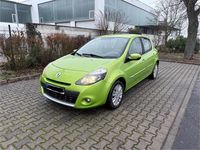 Gebraucht Renault Clio II Expression 75 PS (55 kW) 2009 Grün Kleinwagen