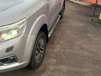 Gebraucht Nissan Navara Tekna 190 PS (139 kW) 2017 Silber Pickup