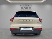 Second-hand Volvo XC40 Plus 163 CP (119 kW) 2025 Bej SUV