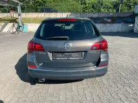 Gebraucht Opel Astra 140 PS (102 kW) 2013 Grau Kombi