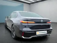 Gebraucht BMW 740 2025 Schwarz Limousine