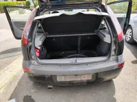 Używany Opel Corsa 90 KM (66 kW) 2000 Czarny Hatchback