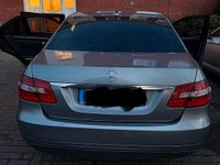 Usata Mercedes E200 135 CV (99 kW) 2011 Grigio Berlina