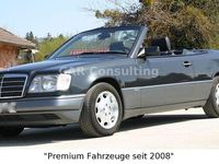 Gebraucht Mercedes E220 150 PS (110 kW) 1997 Schwarz Cabrio
