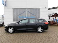 Gebraucht Ford Focus Cool & Connect 120 PS (88 kW) 2020 Schwarz Kombi