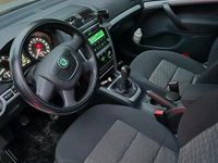 Gebraucht Skoda Octavia 105 PS (77 kW) 2010 Silber Limousine