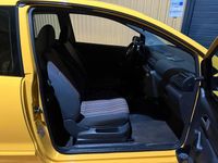 Usata VW Fox 54 CV (39 kW) 2009 Giallo Utilitaria