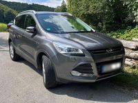 Gebraucht Ford Kuga Titanium 150 PS (110 kW) 2013 Grau SUV