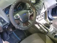 Gebraucht Ford Focus Trend 125 PS (91 kW) 2012 Blau Kombi