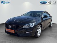 Gebraucht Volvo S60 Kinetic 190 PS (139 kW) 2017 Onyx schwarzmetallic Limousine