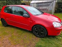 Usata VW Golf V 110 CV (80 kW) 2004 Rosso Utilitaria